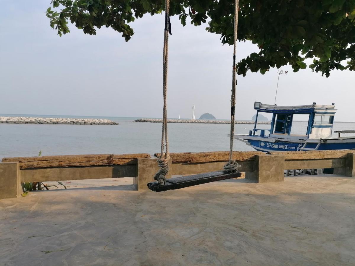 Sea Sand House Resort Klong Wan Exteriör bild