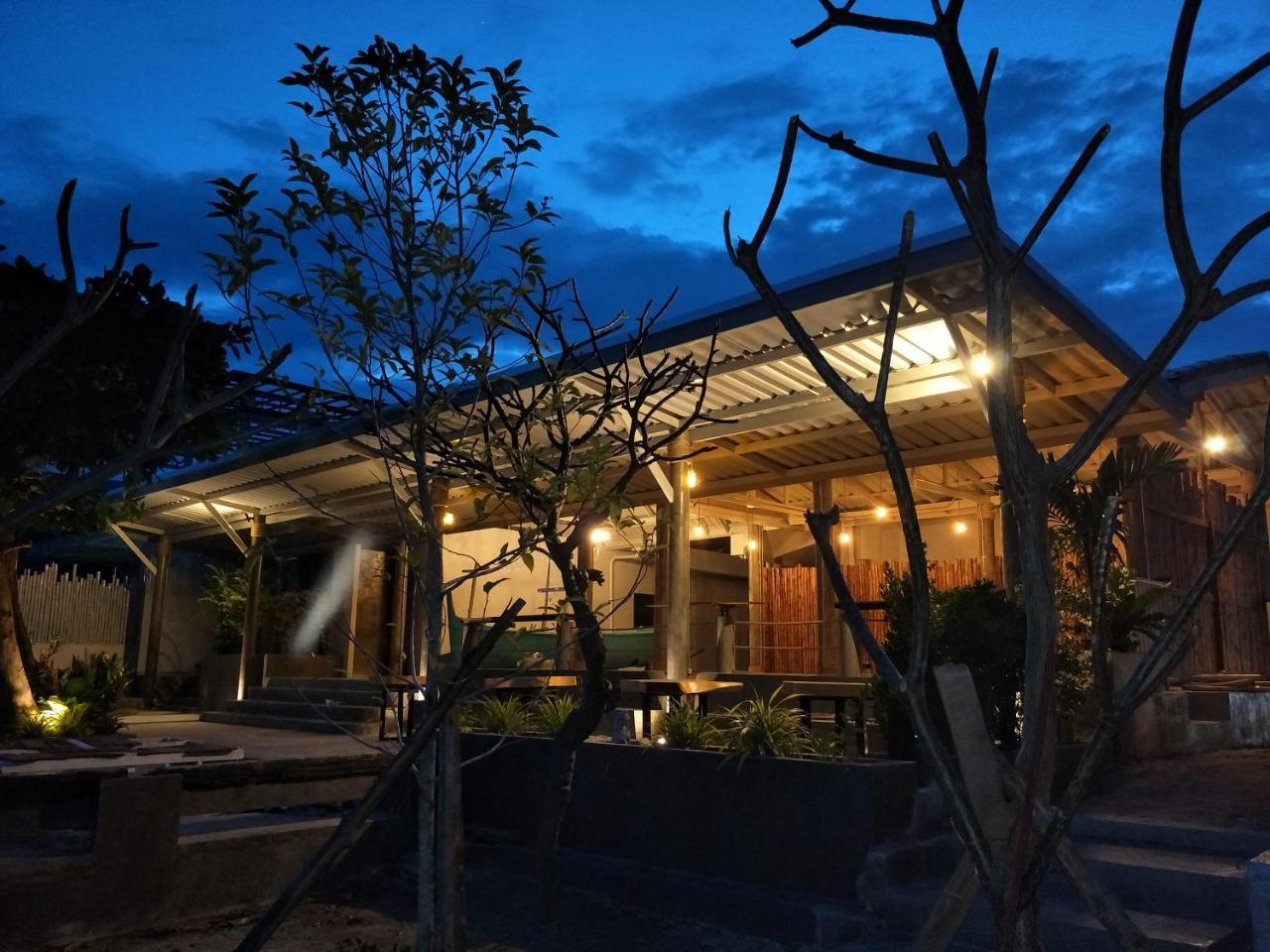 Sea Sand House Resort Klong Wan Exteriör bild