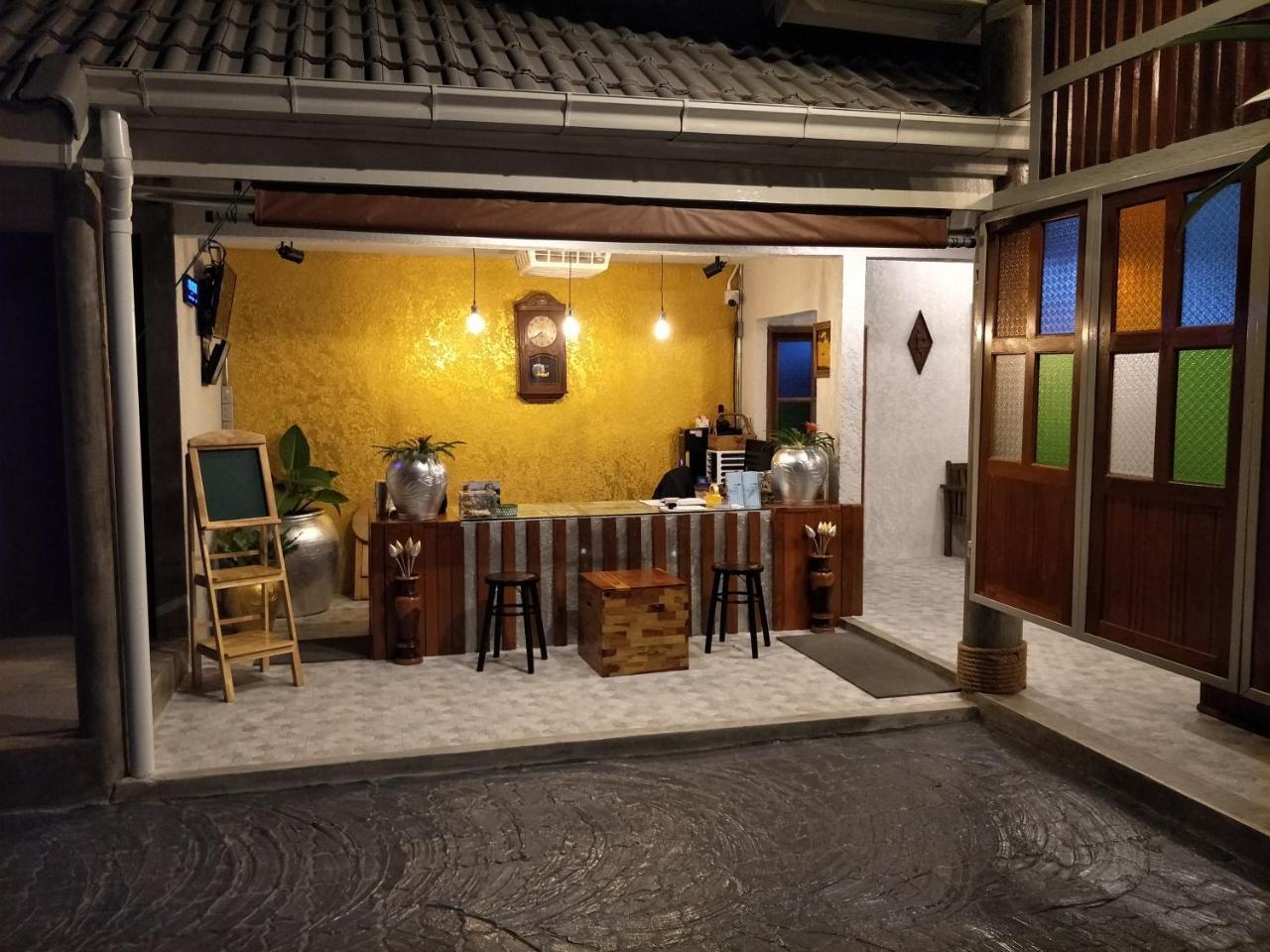 Sea Sand House Resort Klong Wan Exteriör bild