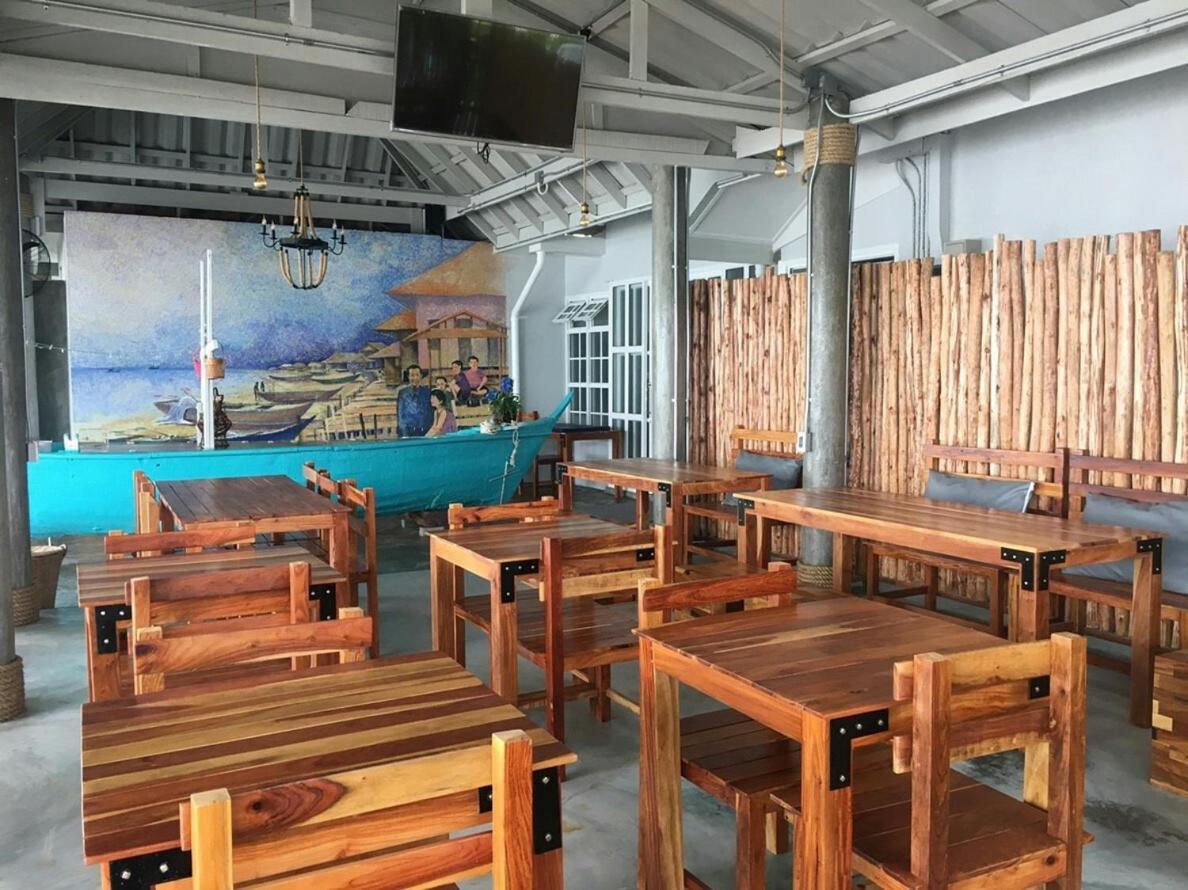 Sea Sand House Resort Klong Wan Exteriör bild