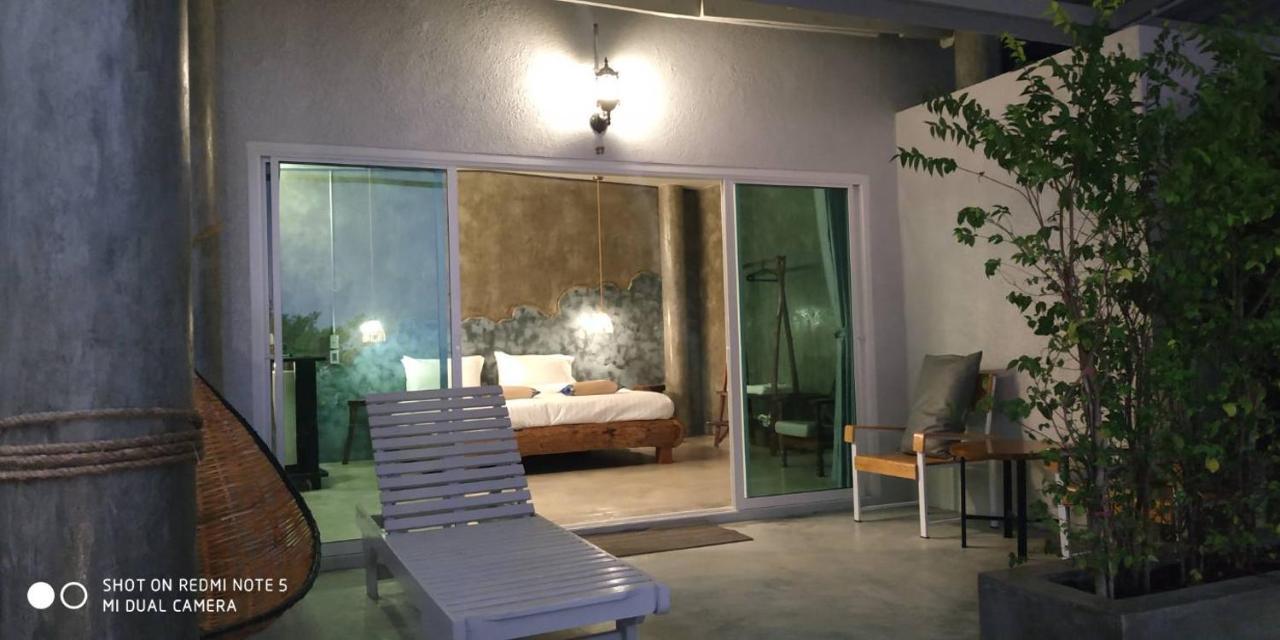 Sea Sand House Resort Klong Wan Exteriör bild