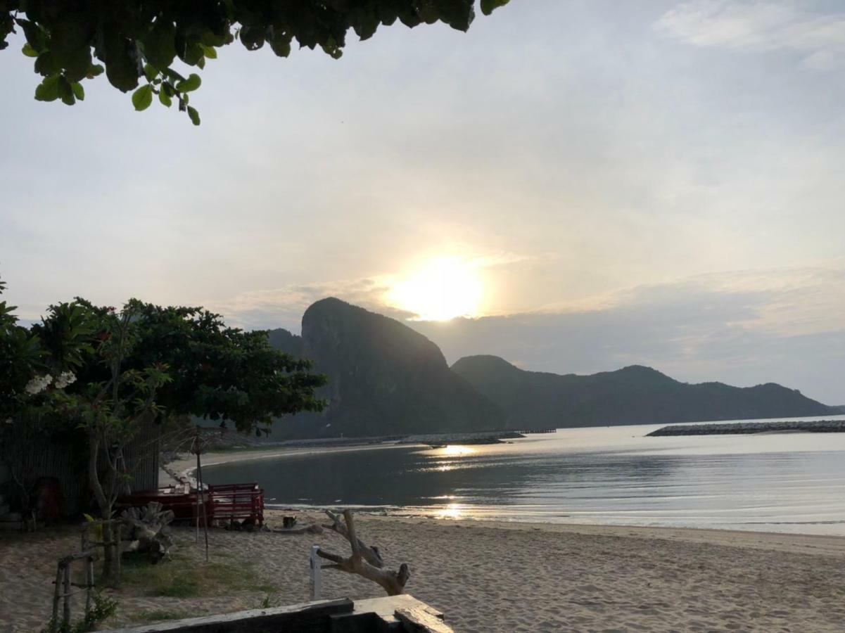 Sea Sand House Resort Klong Wan Exteriör bild